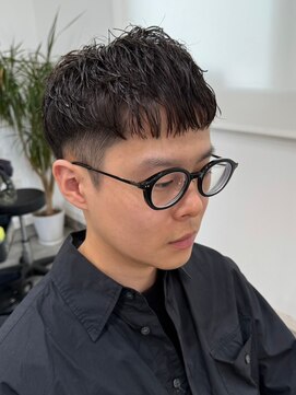 フゥ 宇都宮(FeU) 栃木メンズパーマメンズカットセンターパートメンズマッシュ緩め