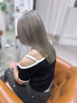 カルマ(KARMA) ash beige