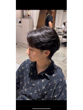 ミリ(milli Produce by ITAKURA) フェザーパーマ