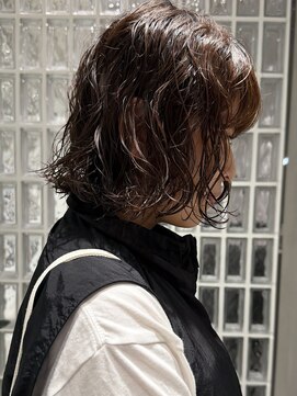 テクネ 天神大名(techne) 天神大名顔周りレイヤーカットミディアムボブタッセルボブパーマ