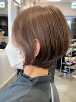 エリマ 横浜西口(elima)&nbsp;横浜西口大人丸みショートボブ顔まわり小顔カット透明感カラー