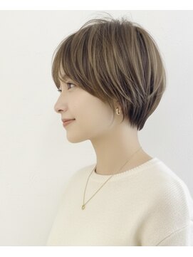 レウナ 外苑前(Reuna) 30代40代大人可愛いショートボブ