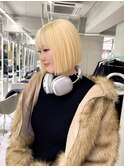 抜きっぱなしブロンドボブ
