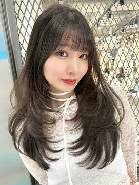 髪質改善サロン hearts. 熊本/縮毛矯正/レイヤーカット/ショートボブ【ハーツ】 ブリーチなし/髪質改善/スモーキーカラー/グレーブラウン/前髪