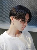 フェザーパーマ/ブルーブラック/刈り上げセンターパート[新宿]
