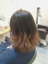 アルート 町田店(aroot)&nbsp;ブリーチ使用グラデーション♪ミディアムボブ