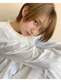 大人耳掛けハンサムショート