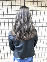 サロンドミルク 溝の口店(salon de MiLK) ハイトーンベースを活かすハイライトスタイル