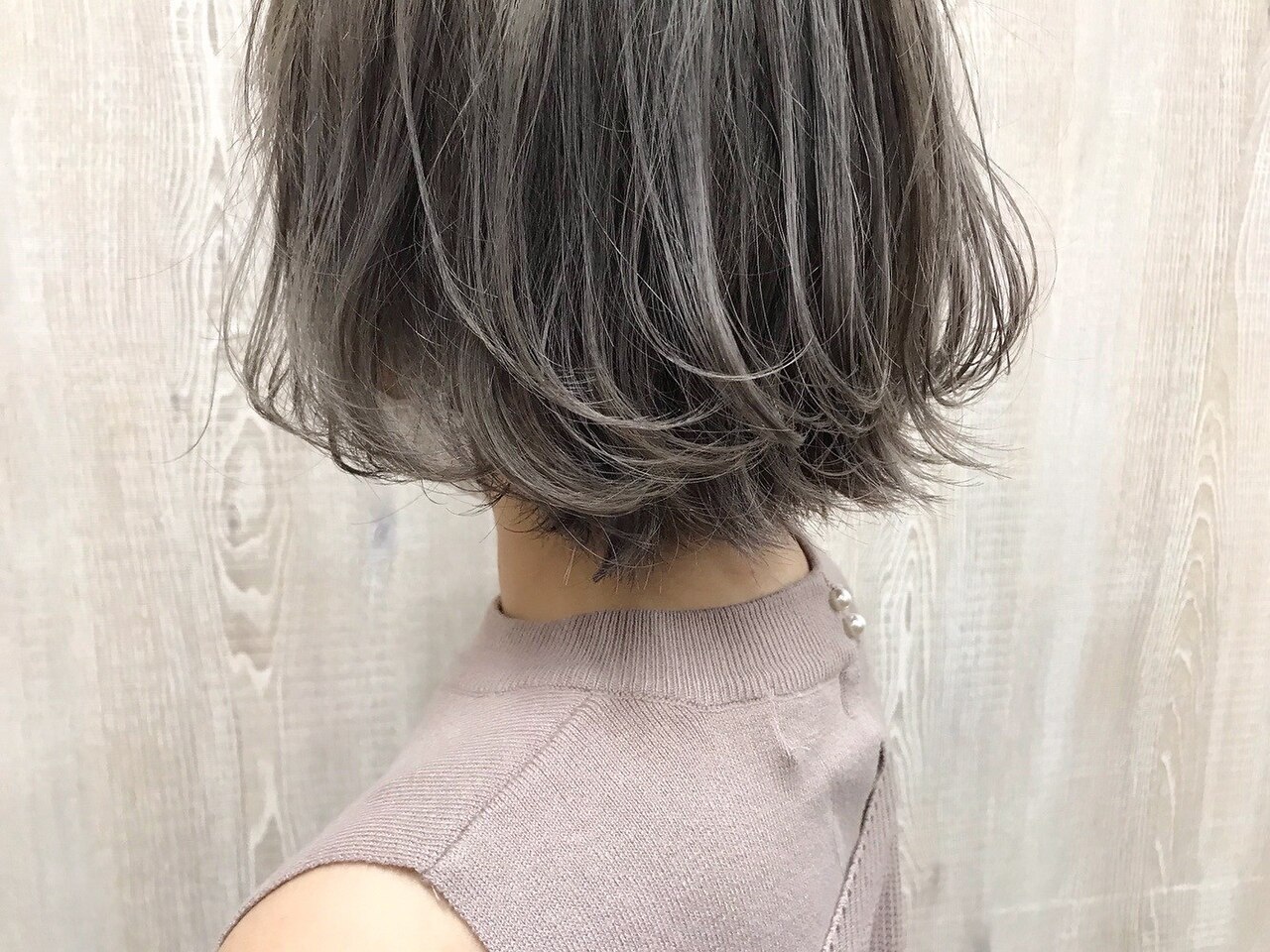 【オススメ】　透明感カラー＆4stepコアミートリートメント　\7700