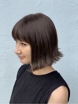 ロホ(ROHO)&nbsp;外ハネ切りっぱなしボブ