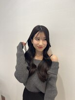 トゥルークリエイション 渋谷(True Creation SHIBUYA) 黒髪韓国ロングレイヤースタイル