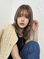 ピープスアンドスー 表参道 渋谷(Peeps&Suu.) ミディアムレイヤーカット顔まわり小顔ハイライトカラー