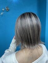 フルーク(Fluke) バレイヤージュカラー