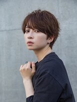 小久保styleフェザーパーマグレーブルーカラー刈り上げショート