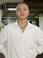 画&nbsp;Shaved head/bronde