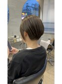 ショートボブ