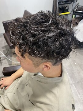 レオン(Re:ON) men'sパーマ