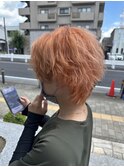 ペールオレンジ
