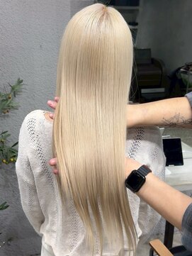 アポロ 横浜駅店(apollo) xカラー/ホワイトグレージュ/レイヤーカット/チェリーブラウン