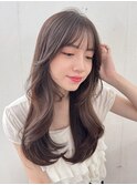 レイヤーカット/韓国ヘア/小顔/前髪長め/オリーブグレー