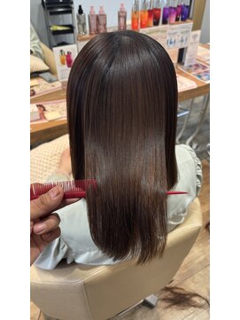 レフラム 獨協大学前店(le:fro:m) 髪質改善ストレート/縮毛矯正/30代40代50代/艶髪/獨協大学前