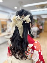 ミーナ(Mina)&nbsp;卒業式の袴着付け＆ヘアアレンジ