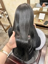 ファム(Fann.)&nbsp;うる艶ダークカラー×ナチュラルロング