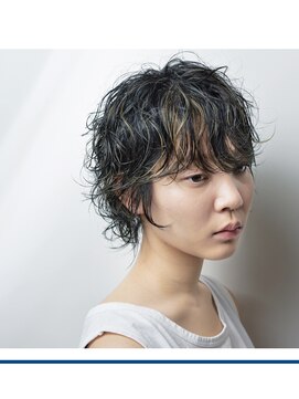 ファースト 吉祥寺(FIRST KICHIJOJI) ショートパーマ　×　3Dハイライト 【ＦＩＲＳＴ】.