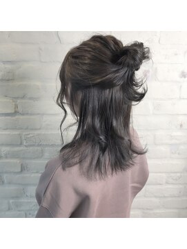 シキ(C key) ダークグレージュ/簡単アレンジぬ