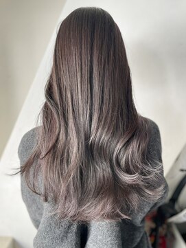 アイティーバイアルバム 下北沢店(IT by ALBUM) ラベンダーロング_アースカラーくびれヘアツートン_ba377321