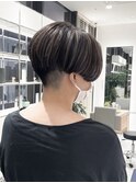 脱白髪染グレージュハイライト刈り上げ女子