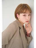 耳掛けボブアッシュベージュ