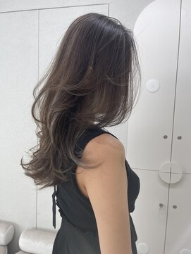 ガガ 心斎橋(GAGA) 韓国/ハイトーンカラー/ワンホンヘア/レイヤーカット/髪質改善