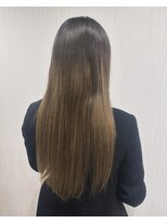 フロレゾン(florasion) プルエクステストレートスタイル