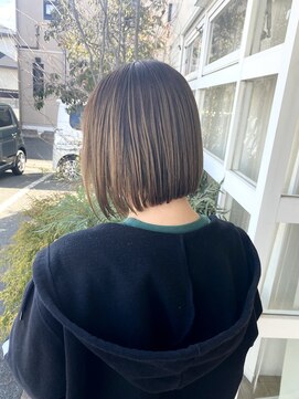 ライフイズ 磐田本店(Life is...) ぱつっとボブ