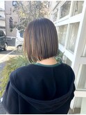 ぱつっとボブ