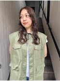 ペールベージュ大人ガーリーフェミニンロングデジタルパーマ