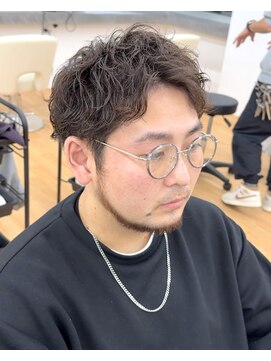 ビカム 名駅(become) 【無造作アップバングショート】ビジネス　スパイキーショート