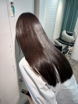 ユン(Yoon) 【NAGOMI限定指名】艶々縮毛矯正