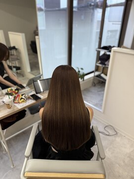 アチェロ(Acero.) 韓国風レイヤー×前髪長め×20～30代カーキベージュ