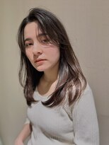 ケリーアン 太田(kelly.un)&nbsp;ハイレイヤーミディアム / 重ためレイヤー / シアーブラウン