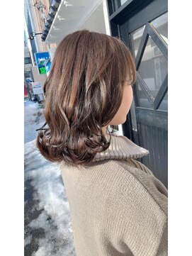 テンダー(Tender) オリーブグレージュ