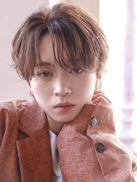 オーシャントーキョー サニー 原宿(OCEAN TOKYO Sunny) 韓国マッシュフェザーパーマニュアンスパーマセンターパート黒髪