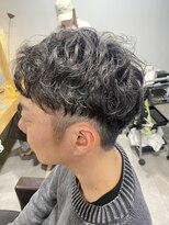 レオン(Re:ON)&nbsp;アップバングパーマ