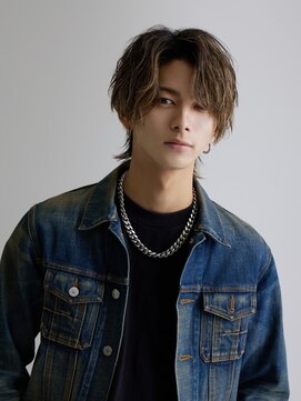 アクシー ヘアーアンドメイク(AXY HAIR&MAKE) メンズミディアムウルフニュアンスシャドウパーマセンターパート