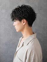 ヴィヴァーシャス(viva cious) メンズマッシュパーマ無造作束感ナチュラルトレンド