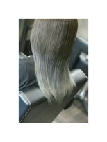 フェイスヘアーデザイン(Faith Hair Design) シルバーグラデーション