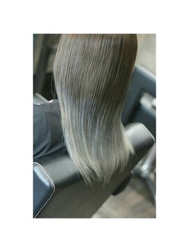 フェイスヘアーデザイン(Faith Hair Design) シルバーグラデーション