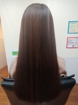 ウーア(Hair Salon UA) ダメージレストリートメント