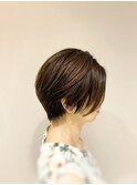 ショートボブ